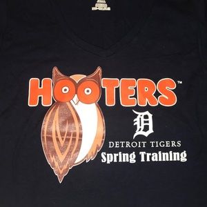 Detroit tigers spring training hooters shirt